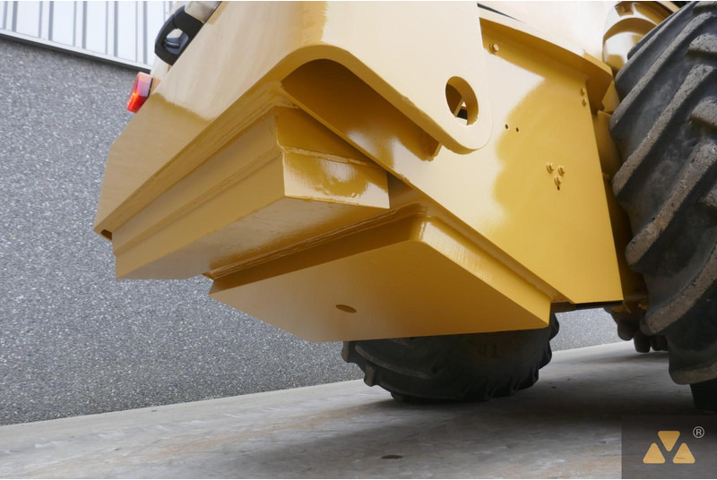 مدحلة Caterpillar CP76: صورة 19 مدحلة Caterpillar CP76: صورة 19