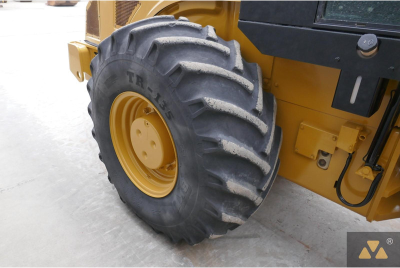 مدحلة Caterpillar CP76: صورة 15 مدحلة Caterpillar CP76: صورة 15
