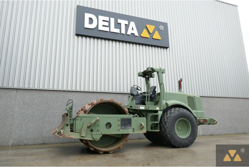 Caterpillar CS563D Ex- - مدحلة: صورة 4 Caterpillar CS563D Ex- - مدحلة: صورة 4