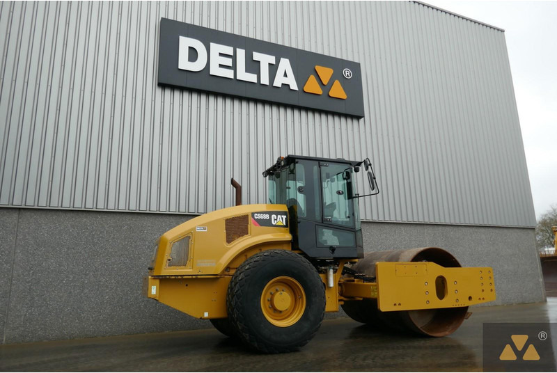 Caterpillar CS68B - مدحلة: صورة 5 Caterpillar CS68B - مدحلة: صورة 5
