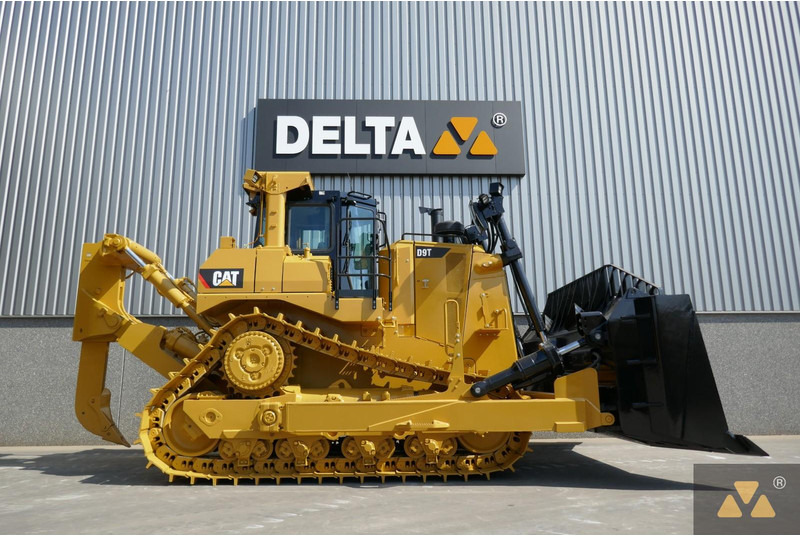 Caterpillar D9T - جرافة: صورة 2 Caterpillar D9T - جرافة: صورة 2