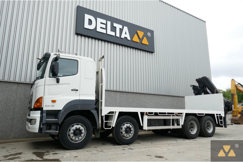 Hino 700FY crane - شاحنة كرين: صورة 4 Hino 700FY crane - شاحنة كرين: صورة 4