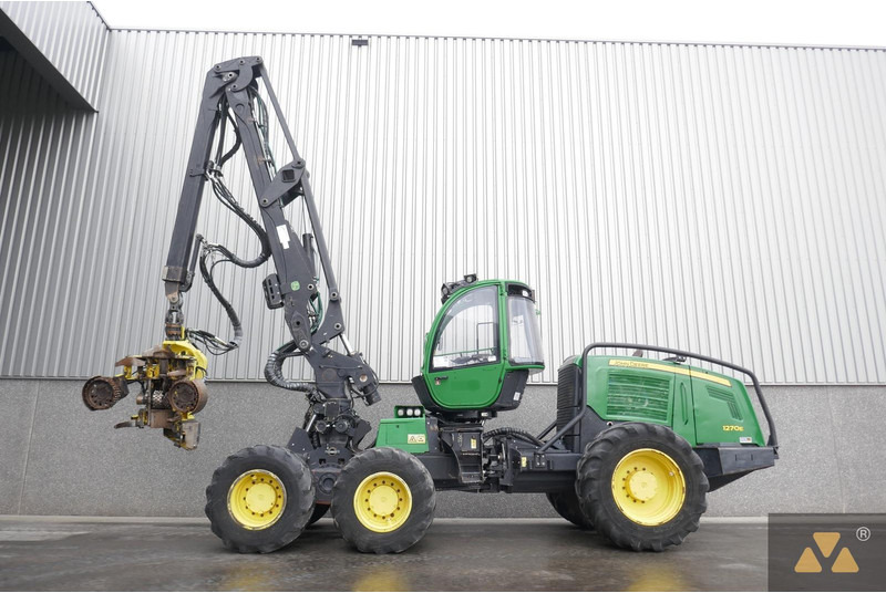 John Deere 1270E - حصادة الأخشاب: صورة 1 John Deere 1270E - حصادة الأخشاب: صورة 1
