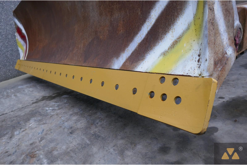 جرافة Komatsu D65PX-15EO: صورة 10