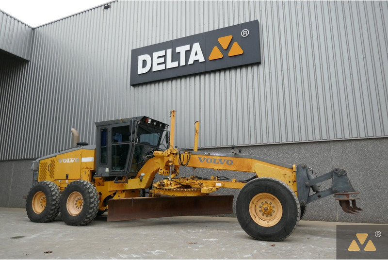 Volvo G720B - ممهدة: صورة 3 Volvo G720B - ممهدة: صورة 3