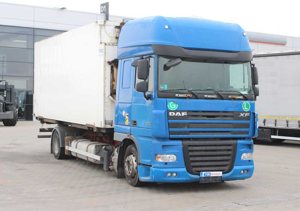 DAF XF 105.410, BDF, INDEPENDENT AIR CONDITIONING, CARRIER, AIR SUSPENSION - شاحنة الفريزر: صورة 3 DAF XF 105.410, BDF, INDEPENDENT AIR CONDITIONING, CARRIER, AIR SUSPENSION - شاحنة الفريزر: صورة 3