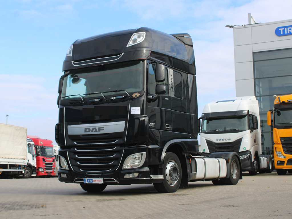 DAF XF 460, EURO 6, LOWDECK - وحدة جر: صورة 1 DAF XF 460, EURO 6, LOWDECK - وحدة جر: صورة 1