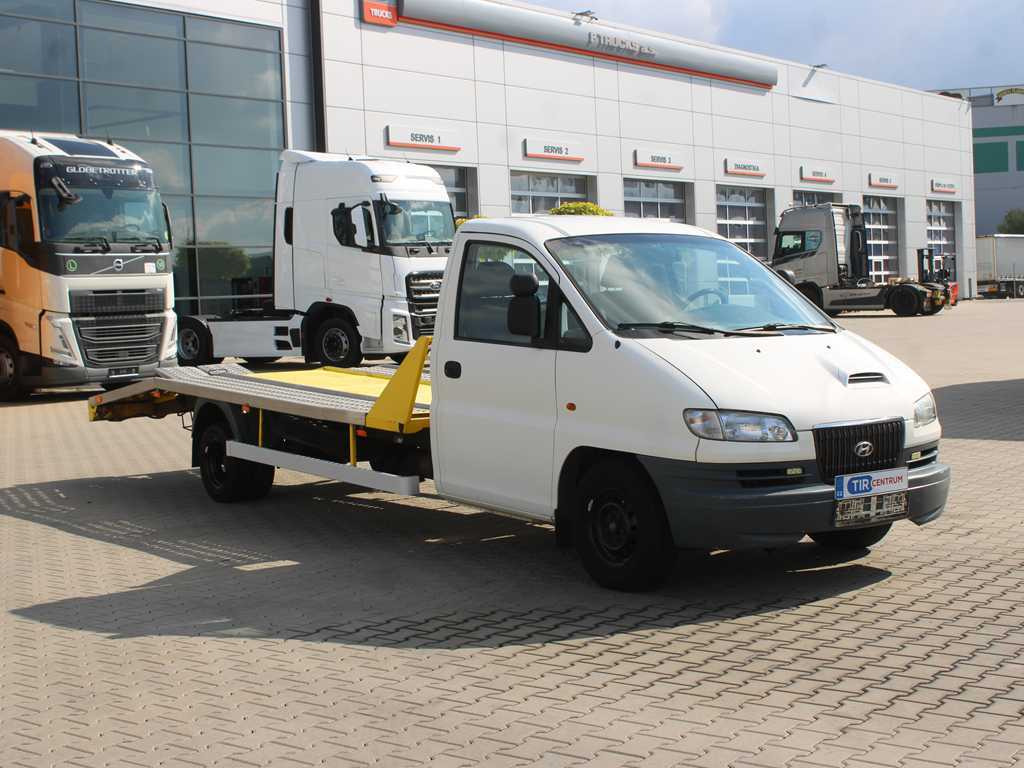 Hyundai H1 TRUCK, EURO 3, DRIVEWAYS, WINCH, TIRES 90% - شاحنة سحب: صورة 3 Hyundai H1 TRUCK, EURO 3, DRIVEWAYS, WINCH, TIRES 90% - شاحنة سحب: صورة 3