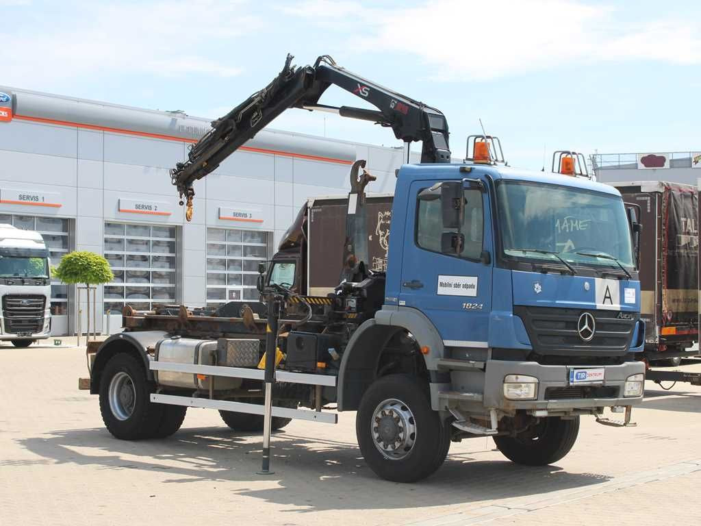 Mercedes-Benz AXOR 1824, CRANE HIAB 099B-3 DUO, 4x4 - شاحنة كرين: صورة 2 Mercedes-Benz AXOR 1824, CRANE HIAB 099B-3 DUO, 4x4 - شاحنة كرين: صورة 2
