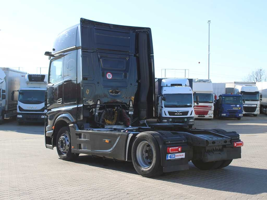 Mercedes-Benz Actros 1848, EURO 6, NAVIGATION, GIGA SPACE Mercedes-Benz Actros 1848, EURO 6, NAVIGATION, GIGA SPACE - وحدة جر: صورة 4 Mercedes-Benz Actros 1848, EURO 6, NAVIGATION, GIGA SPACE Mercedes-Benz Actros 1848, EURO 6, NAVIGATION, GIGA SPACE - وحدة جر: صورة 4