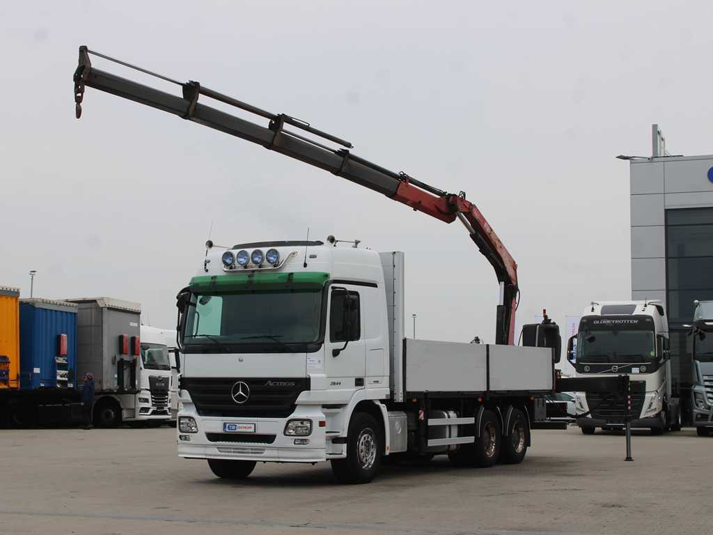 Mercedes-Benz Actros 2644, 6X4, EURO 4, HYDRAULIC ARM FASSI F210 - شاحنات مسطحة, شاحنة كرين: صورة 1 Mercedes-Benz Actros 2644, 6X4, EURO 4, HYDRAULIC ARM FASSI F210 - شاحنات مسطحة, شاحنة كرين: صورة 1