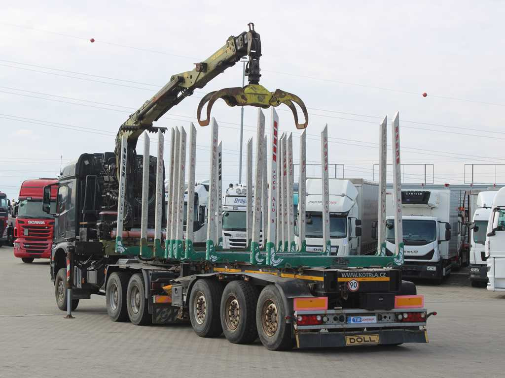 Mercedes-Benz Arocs 3351, 6x6, HYDRAULIC ARM LOGLIFT ET450, TYRES 80% - وحدة جر, نصف مقطورة اخشاب: صورة 5 Mercedes-Benz Arocs 3351, 6x6, HYDRAULIC ARM LOGLIFT ET450, TYRES 80% - وحدة جر, نصف مقطورة اخشاب: صورة 5