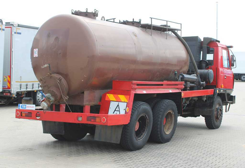 Tatra T815, 6X6, 11m³, FUEL TRUCK - شاحنة صهريج: صورة 4 Tatra T815, 6X6, 11m³, FUEL TRUCK - شاحنة صهريج: صورة 4