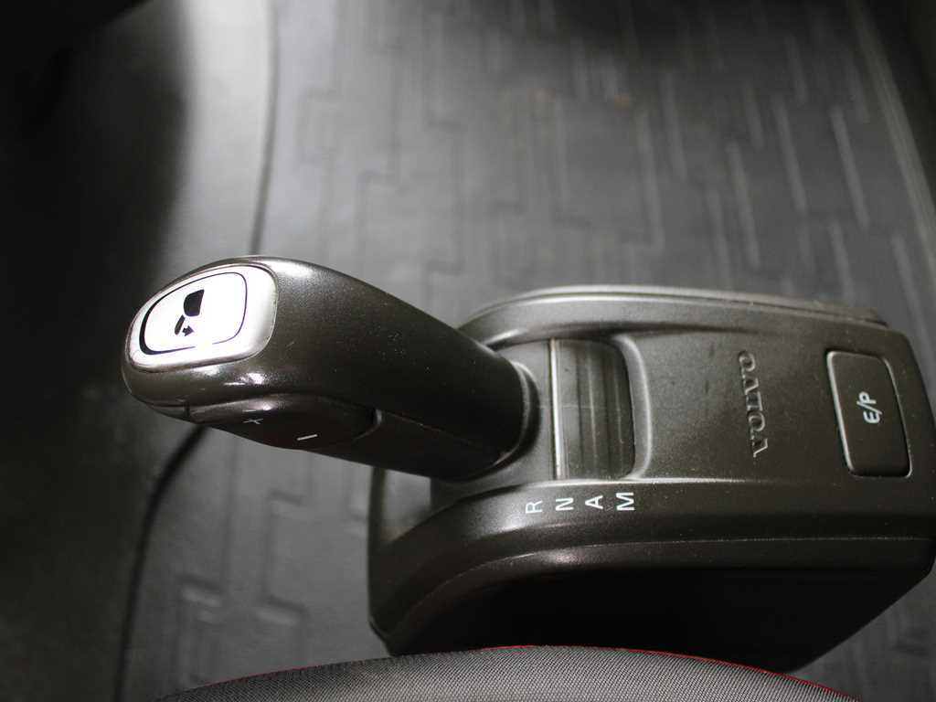 وحدة جر Volvo FH 500, LOWDECK, EURO 6, VEB +: صورة 17