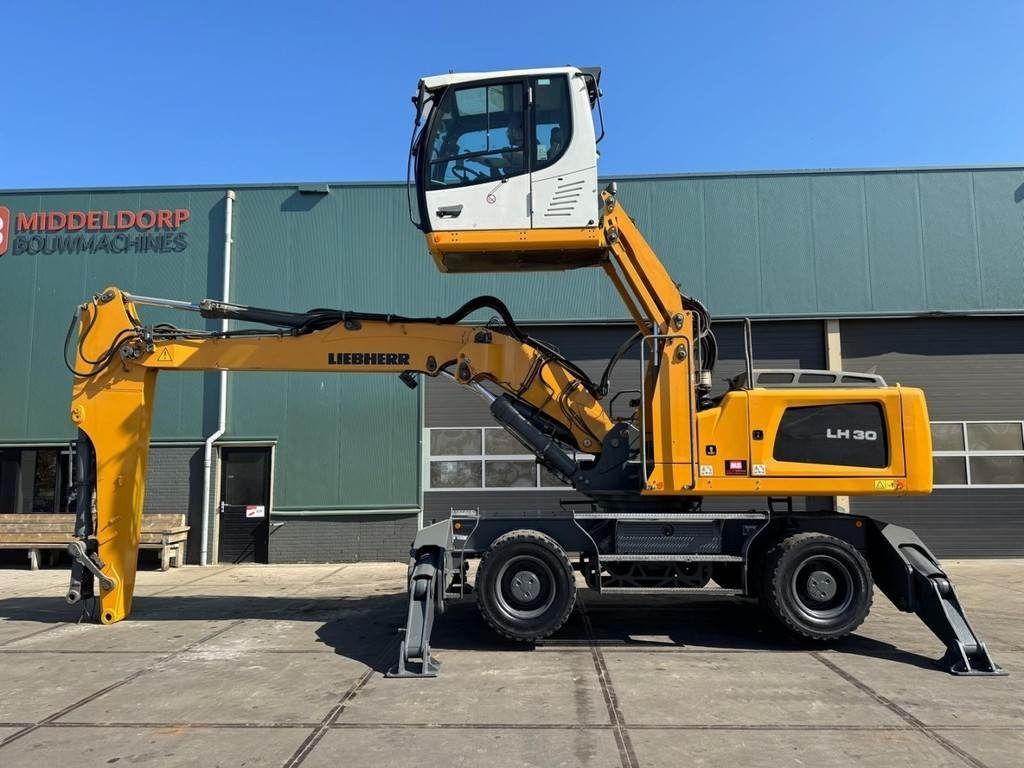 معالج النفايات Liebherr LH 30 M: صورة 12