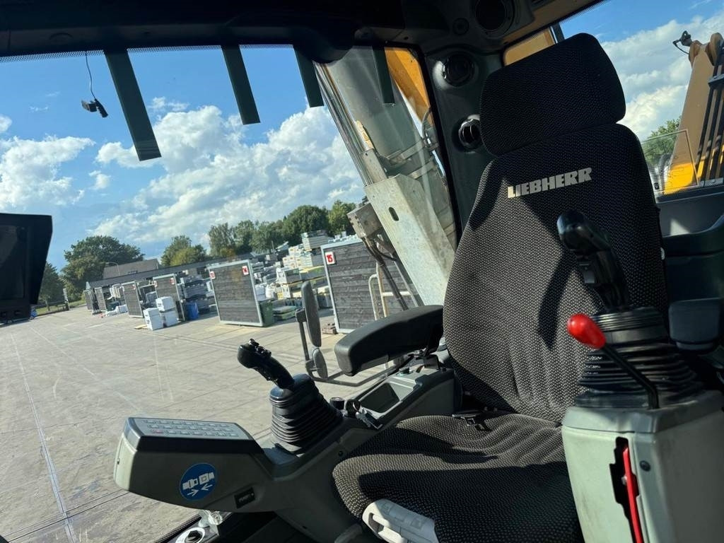 معالج النفايات Liebherr LH 40 M: صورة 13
