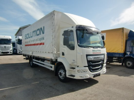 DAF LF 260 16 Tonner Plane mit LBW, Automatik, E6, - شاحنة ستارة: صورة 3 DAF LF 260 16 Tonner Plane mit LBW, Automatik, E6, - شاحنة ستارة: صورة 3