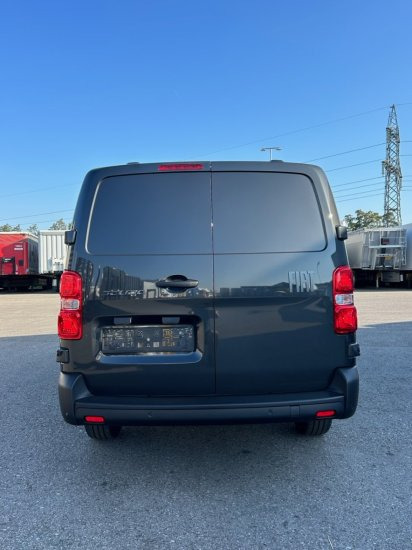 Fiat Scudo Maxi BlueDHi 120 6-Gang - فان: صورة 5 Fiat Scudo Maxi BlueDHi 120 6-Gang - فان: صورة 5