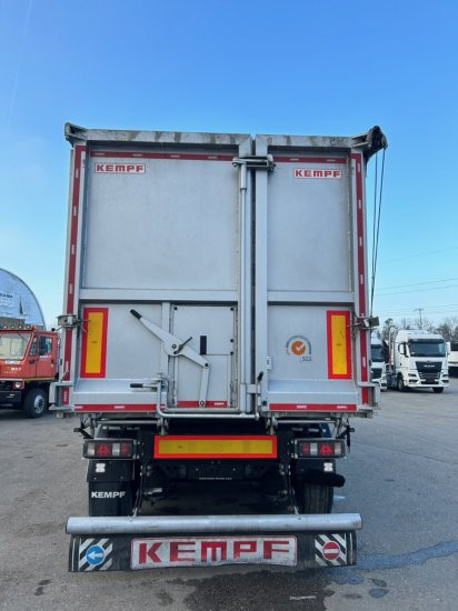 Kempf SKM 39 Alu-Kastenmulde 55m³ Rollplane - قلابة نصف مقطورة نصف مقطورة قلابة: صورة 5 Kempf SKM 39 Alu-Kastenmulde 55m³ Rollplane - قلابة نصف مقطورة نصف مقطورة قلابة: صورة 5