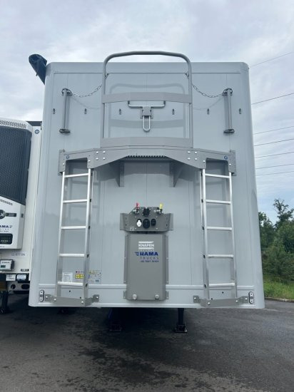 Knapen K100 Schubboden, Neufahrzeug, 10mm Boden, Liftachse, Funk - نصف مقطورة مباشرة: صورة 4 Knapen K100 Schubboden, Neufahrzeug, 10mm Boden, Liftachse, Funk - نصف مقطورة مباشرة: صورة 4