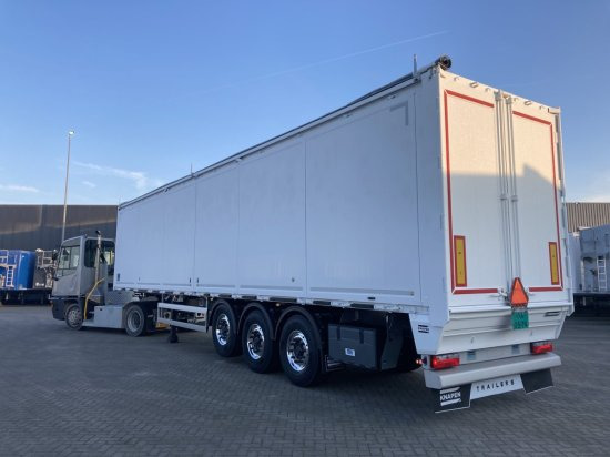 Knapen K600 Schubboden, Seitentüren , 87m³, Liftachse, Alu-Felgen, 6mm - نصف مقطورة مباشرة: صورة 2 Knapen K600 Schubboden, Seitentüren , 87m³, Liftachse, Alu-Felgen, 6mm - نصف مقطورة مباشرة: صورة 2