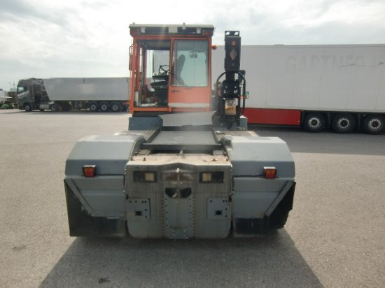 MAFI Hofschlepper MT32Z - جرار المحطة: صورة 5 MAFI Hofschlepper MT32Z - جرار المحطة: صورة 5