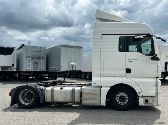 MAN TGX 18.440 XLX Low Deck, Retarder, Standklima, Euro 6, - وحدة جر: صورة 4 MAN TGX 18.440 XLX Low Deck, Retarder, Standklima, Euro 6, - وحدة جر: صورة 4