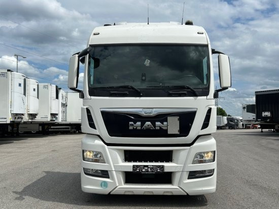 MAN TGX 18.440 XXL Low Deck, Retarder, Standklima, Euro 6, - وحدة جر: صورة 2 MAN TGX 18.440 XXL Low Deck, Retarder, Standklima, Euro 6, - وحدة جر: صورة 2