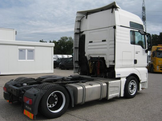 MAN TGX 18.440 XXL Low Deck, Retarder, Standklima, Euro 6, - وحدة جر: صورة 4 MAN TGX 18.440 XXL Low Deck, Retarder, Standklima, Euro 6, - وحدة جر: صورة 4