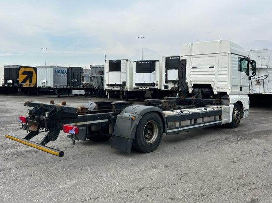 MAN TGX 18.460 XLX, 4x2, Euro 6, Standklima - شاحنات الحاويات / جسم علوي قابل للتغيير شاحنة: صورة 4 MAN TGX 18.460 XLX, 4x2, Euro 6, Standklima - شاحنات الحاويات / جسم علوي قابل للتغيير شاحنة: صورة 4