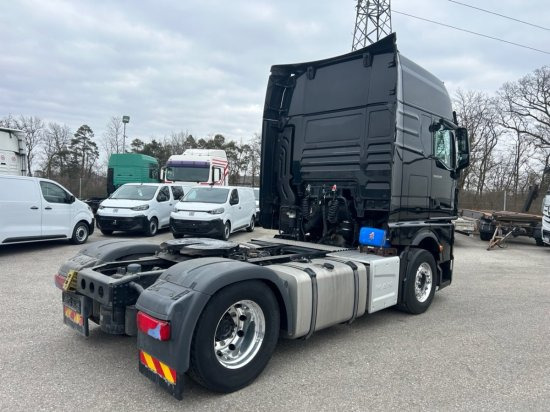 MAN TGX 18.510 BLS, Alufelgen, Intarder, Standklima, EURO 6 - وحدة جر: صورة 4 MAN TGX 18.510 BLS, Alufelgen, Intarder, Standklima, EURO 6 - وحدة جر: صورة 4