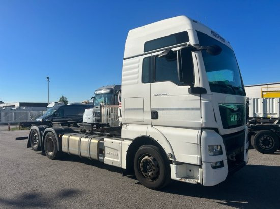 MAN TGX 26.440 BDF, XXL, Retarder, Automatik, E6, Liftachse, Motorschaden, Kurbelwellenschaden - شاحنات الحاويات / جسم علوي قابل للتغيير شاحنة: صورة 1 MAN TGX 26.440 BDF, XXL, Retarder, Automatik, E6, Liftachse, Motorschaden, Kurbelwellenschaden - شاحنات الحاويات / جسم علوي قابل للتغيير شاحنة: صورة 1