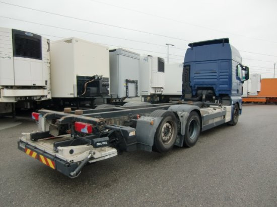 MAN TGX 26.440 BDF, XXL, Retarder, Automatik, E6, Liftachse, - شاحنات الحاويات / جسم علوي قابل للتغيير شاحنة: صورة 4 MAN TGX 26.440 BDF, XXL, Retarder, Automatik, E6, Liftachse, - شاحنات الحاويات / جسم علوي قابل للتغيير شاحنة: صورة 4