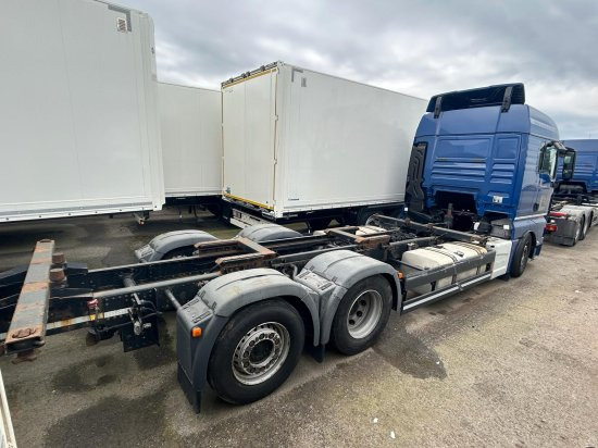 MAN TGX 26.440 XLX 6x2 Liftachse, Euro 6, Motorschaden - شاحنات الحاويات / جسم علوي قابل للتغيير شاحنة: صورة 2 MAN TGX 26.440 XLX 6x2 Liftachse, Euro 6, Motorschaden - شاحنات الحاويات / جسم علوي قابل للتغيير شاحنة: صورة 2