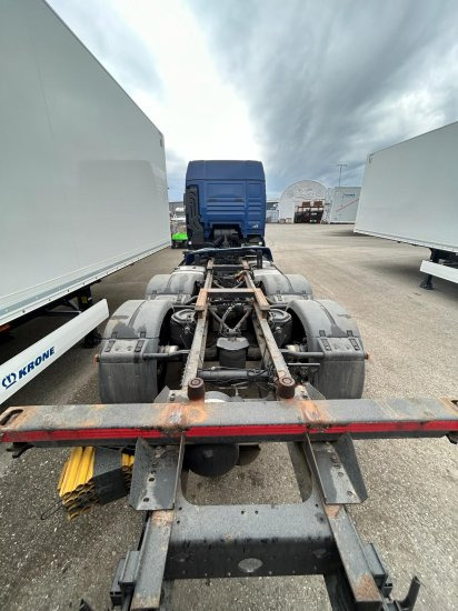 MAN TGX 26.440 XLX 6x2 Liftachse, Euro 6, Retarder, Motorschaden engine damage! - شاحنات الحاويات / جسم علوي قابل للتغيير شاحنة: صورة 4 MAN TGX 26.440 XLX 6x2 Liftachse, Euro 6, Retarder, Motorschaden engine damage! - شاحنات الحاويات / جسم علوي قابل للتغيير شاحنة: صورة 4