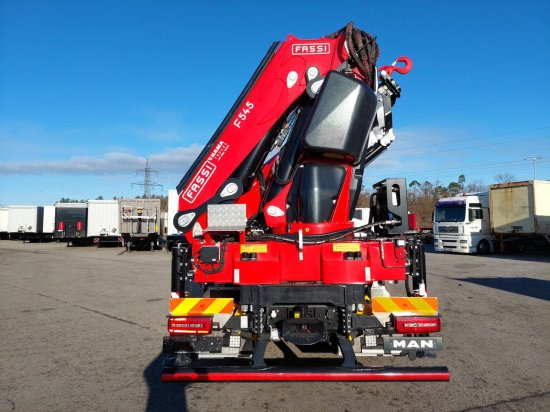 MAN TGX 26.510 LL Pritsche, Fassi F545RA.2.28XE, Containerverschlüsse, - شاحنات مسطحة, شاحنة كرين: صورة 3 MAN TGX 26.510 LL Pritsche, Fassi F545RA.2.28XE, Containerverschlüsse, - شاحنات مسطحة, شاحنة كرين: صورة 3