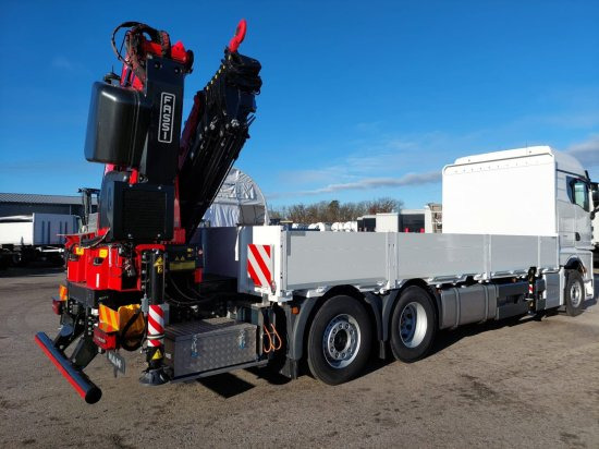 MAN TGX 26.510 LL Pritsche, Fassi F545RA.2.28XE, Containerverschlüsse, - شاحنات مسطحة, شاحنة كرين: صورة 2 MAN TGX 26.510 LL Pritsche, Fassi F545RA.2.28XE, Containerverschlüsse, - شاحنات مسطحة, شاحنة كرين: صورة 2