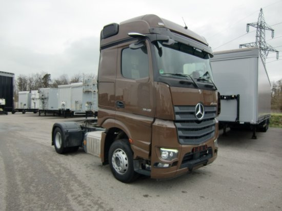 Mercedes-Benz Actros 1848 Gigaspace, Retarder, Standklima Retarder, Mirrow Cam, mehrere Einheiten - وحدة جر: صورة 1 Mercedes-Benz Actros 1848 Gigaspace, Retarder, Standklima Retarder, Mirrow Cam, mehrere Einheiten - وحدة جر: صورة 1