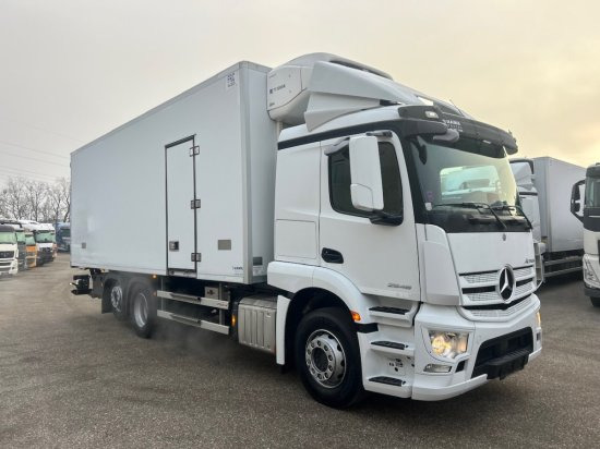 Mercedes-Benz Actros 2546, Euro6, Thermoking T 1000R, LBW-BÄR, Liftachse - شاحنة الفريزر: صورة 1 Mercedes-Benz Actros 2546, Euro6, Thermoking T 1000R, LBW-BÄR, Liftachse - شاحنة الفريزر: صورة 1