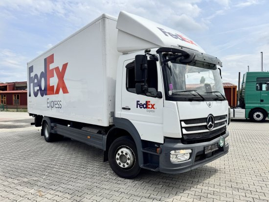 Mercedes-Benz Atego 1224 Koffer mit Hebebühne - شاحنة مقفلة: صورة 3 Mercedes-Benz Atego 1224 Koffer mit Hebebühne - شاحنة مقفلة: صورة 3