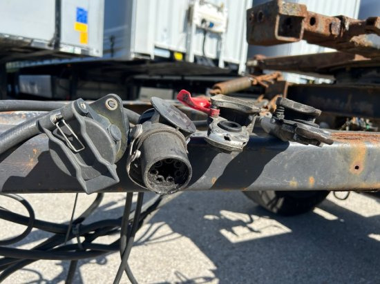 Renders Standard-Lafette BDF, BPW-Achsen - مقطورة نقل الحاويات: صورة 5 Renders Standard-Lafette BDF, BPW-Achsen - مقطورة نقل الحاويات: صورة 5