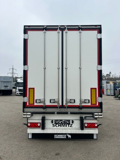 Schmitz SCB S3 24LKühlauflieger, ThermoKing SLXi 300 ,Doppelstock, Liftachse, Blumenbreite - نصف مقطورة متساوي الحرارة: صورة 3 Schmitz SCB S3 24LKühlauflieger, ThermoKing SLXi 300 ,Doppelstock, Liftachse, Blumenbreite - نصف مقطورة متساوي الحرارة: صورة 3