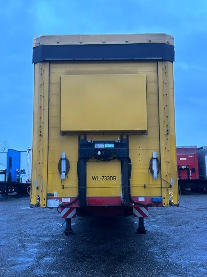 Schwarzmüller ,Fahrzeugtransporter, Mulde + Hubdach, Edscha-Verdeck, Auffahrtsrampen - نصف مقطورة ستارة: صورة 2 Schwarzmüller ,Fahrzeugtransporter, Mulde + Hubdach, Edscha-Verdeck, Auffahrtsrampen - نصف مقطورة ستارة: صورة 2