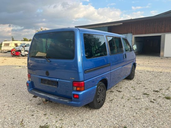 VW T4 Atlantis 2,5 TDi ACV Motor 5 Zylinder Multivan - سيارة: صورة 4 VW T4 Atlantis 2,5 TDi ACV Motor 5 Zylinder Multivan - سيارة: صورة 4