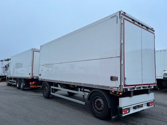 Volvo FH 500 6x2 Getränkekomplettzug, Orten Getränkeaufbau - شاحنة المشروبات: صورة 5 Volvo FH 500 6x2 Getränkekomplettzug, Orten Getränkeaufbau - شاحنة المشروبات: صورة 5