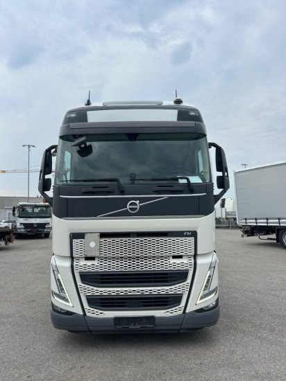 Volvo FH 500 EURO 6, I-Shift, Globetrotter, Standklima - وحدة جر: صورة 2 Volvo FH 500 EURO 6, I-Shift, Globetrotter, Standklima - وحدة جر: صورة 2