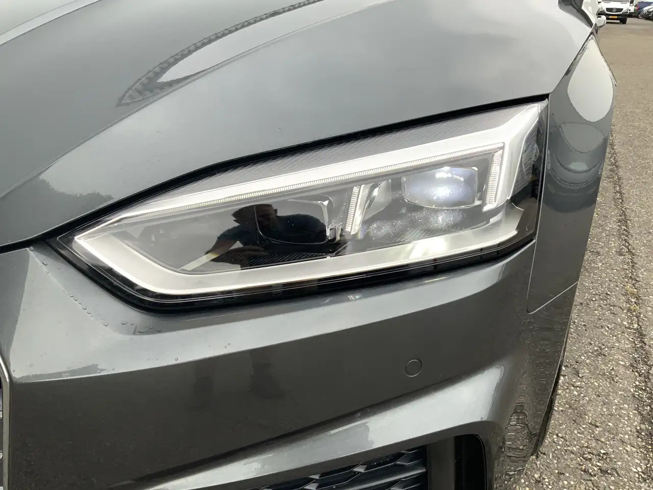 Audi A5 Sportback 2.0 TFSI g-tron Sport 2 x S-line edition - هاتشباك: صورة 5 Audi A5 Sportback 2.0 TFSI g-tron Sport 2 x S-line edition - هاتشباك: صورة 5