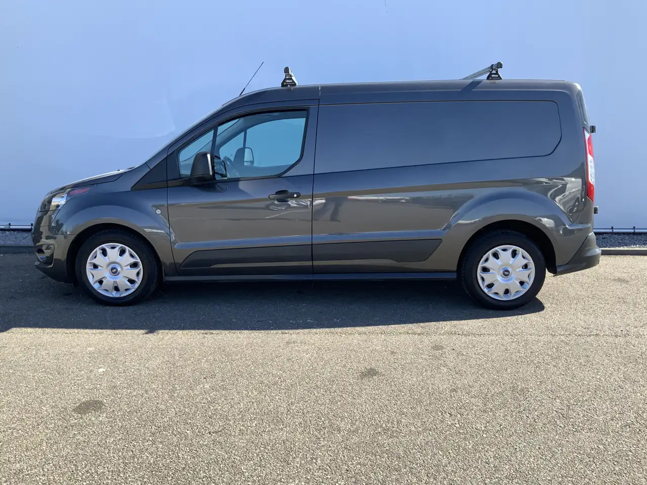 Ford Transit Connect 1.5 TDCI L2 Trend Airco Cruise 3 Zits DakDragers C - فان المدمجة: صورة 3 Ford Transit Connect 1.5 TDCI L2 Trend Airco Cruise 3 Zits DakDragers C - فان المدمجة: صورة 3