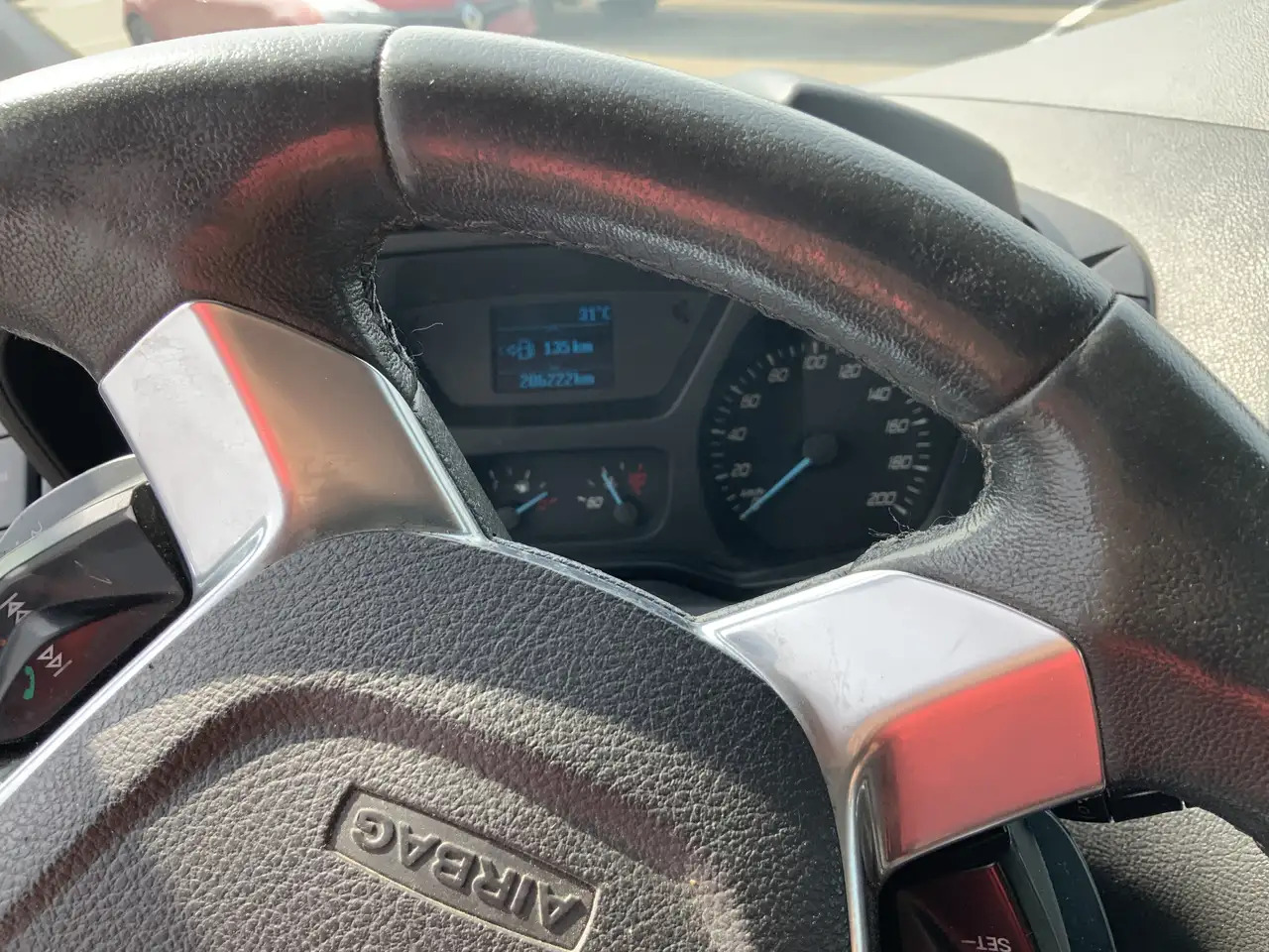 Ford Transit Custom 290 2.2 TDCI L1H2 Trend Airco Cruise 3 Zits Trekha - فان: صورة 5 Ford Transit Custom 290 2.2 TDCI L1H2 Trend Airco Cruise 3 Zits Trekha - فان: صورة 5