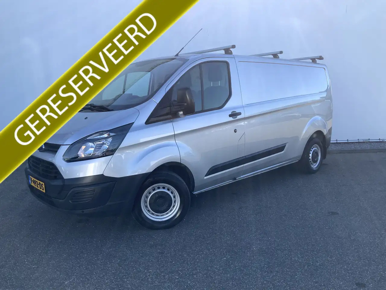 Ford Transit Custom 290 2.2 TDCI L2H1 Economy Edition Airco 3 Zits Tre - فان: صورة 1 Ford Transit Custom 290 2.2 TDCI L2H1 Economy Edition Airco 3 Zits Tre - فان: صورة 1